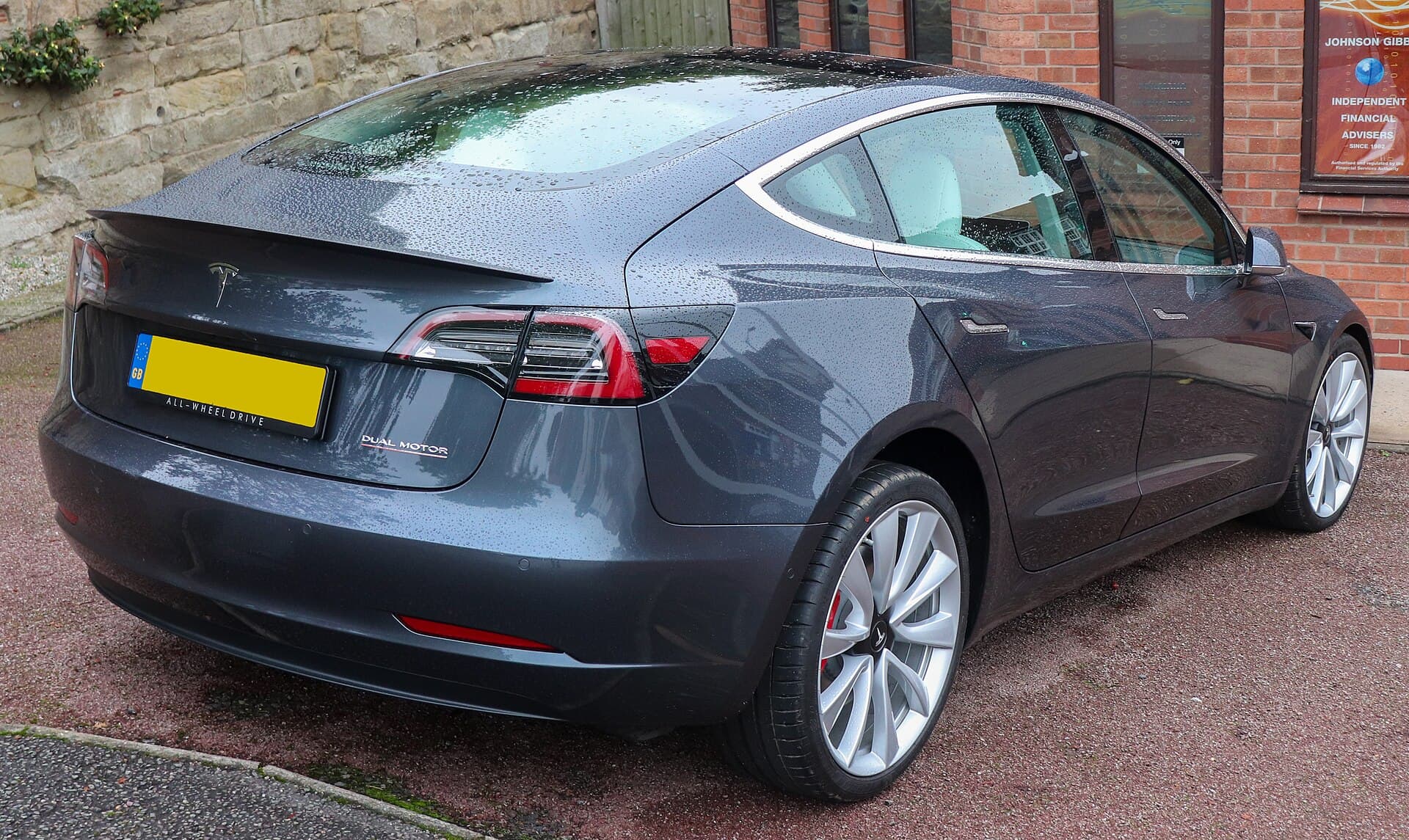 2024 Tesla Model 3 — 2019 Tesla Model 3 Rear